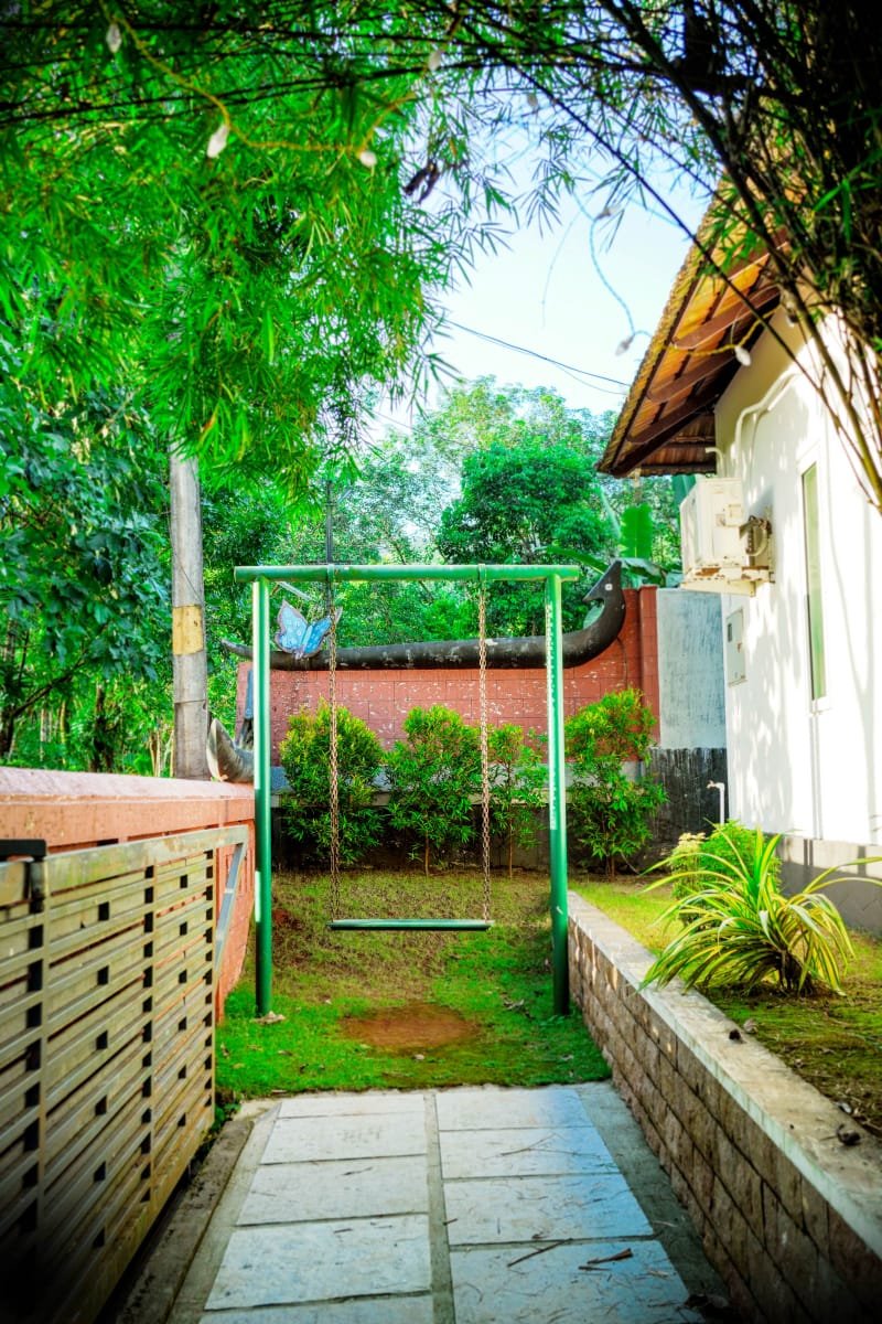 cheap rooms in athirapally